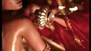 కొవ్వు అందమైన మహిళలు ఒక అపరిచితుడు యొక్క తెలుగు వీడియో కాల్ సెక్స్ ఆత్మవిశ్వాసం కుడుచు